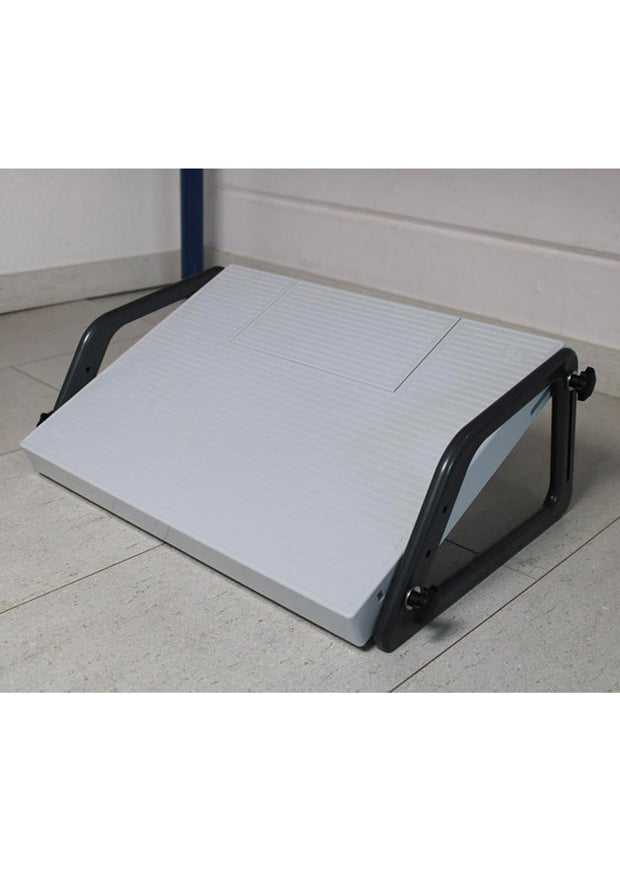Wedo Foot Rest with foot control compartment