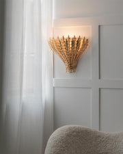 Wall Light Handmade Leaf Motif Metal Body Elegant Sconce