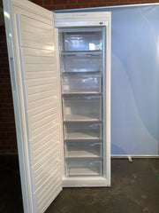 Zanussi Freestanding Freezer ZUHE30FW2 L48116
