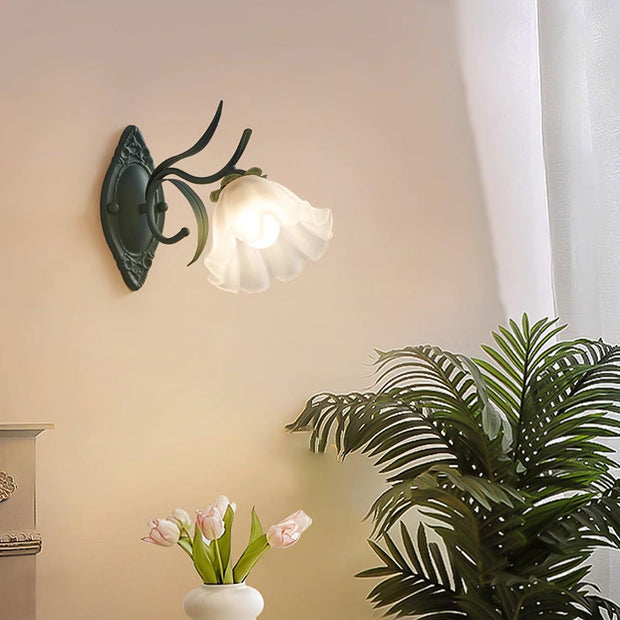 Wall Lamp Vintage Floral Glass Shade for Bedroom and Living Room