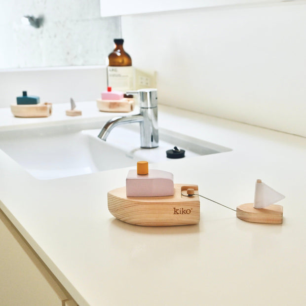 Wooden Wind Up Boat for Tiny Hands